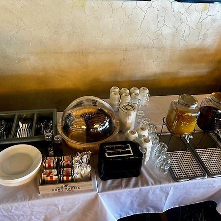 Mr.I Boutique Hotel & Bar Охрид Екстериор снимка