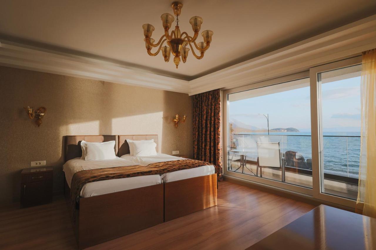 Mr.I Boutique Hotel & Bar Охрид Екстериор снимка