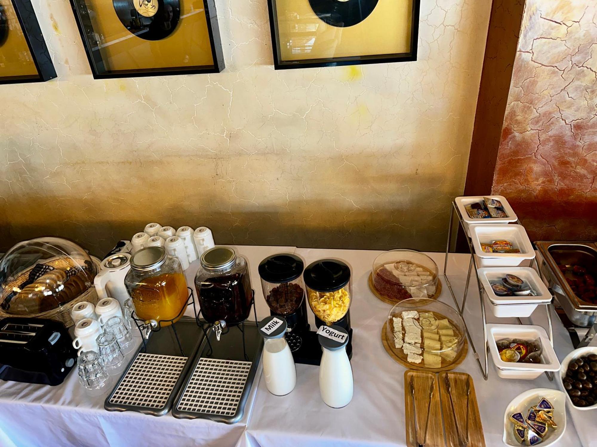 Mr.I Boutique Hotel & Bar Охрид Екстериор снимка